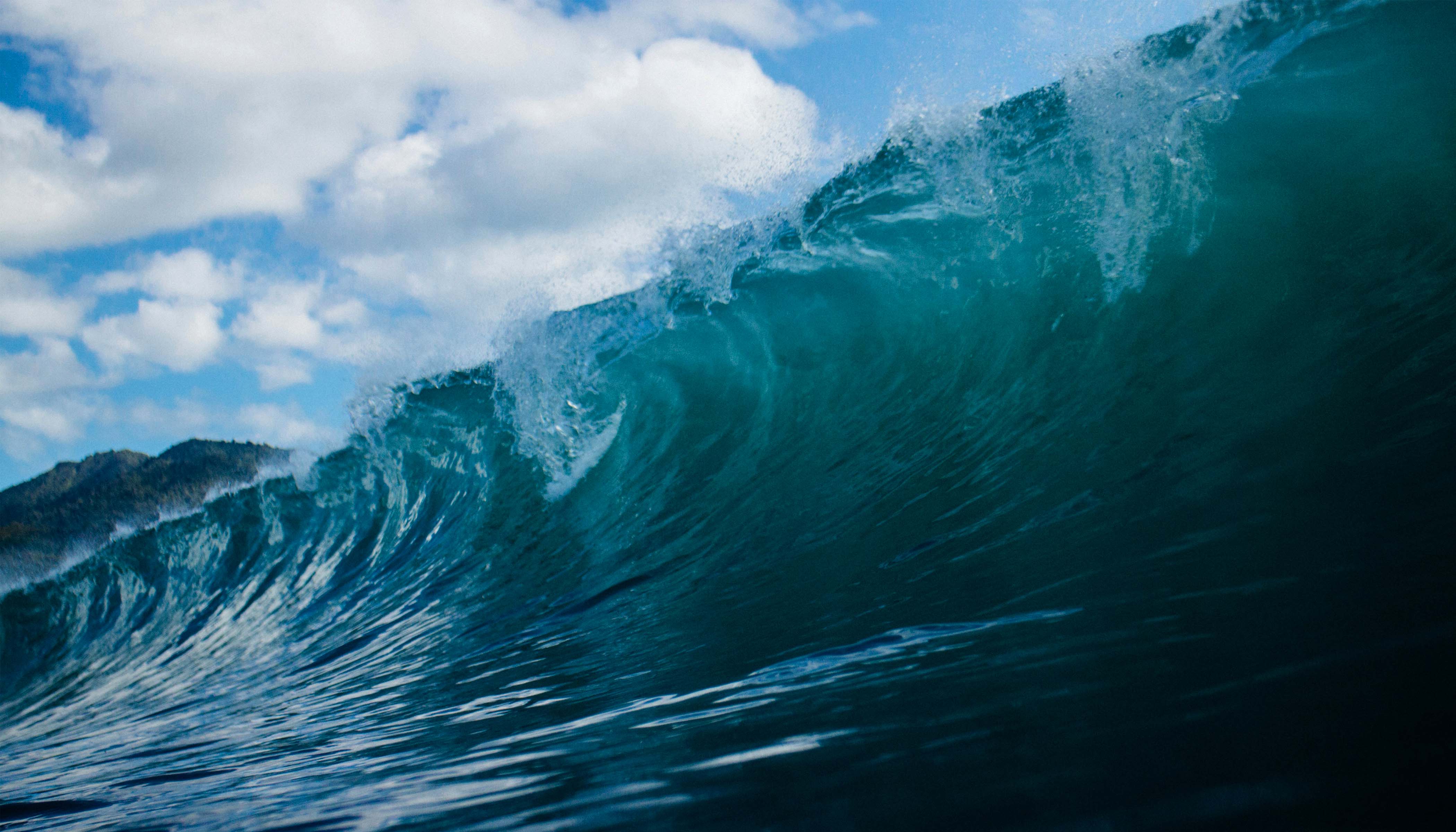 Rolling Wave Crashing